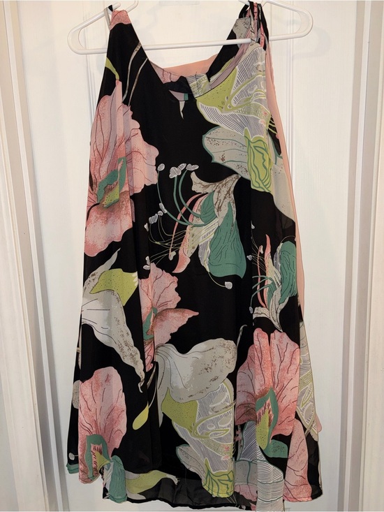 entro Dresses & Skirts - ENTRO Floral Print A-Line Skirt in Black and Pink